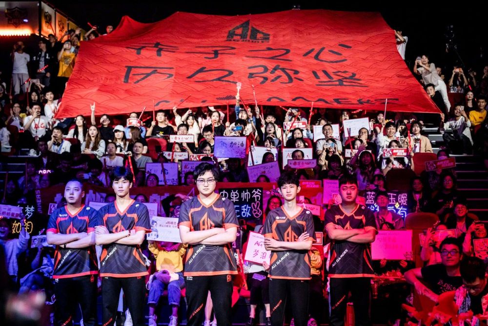 情感联结的